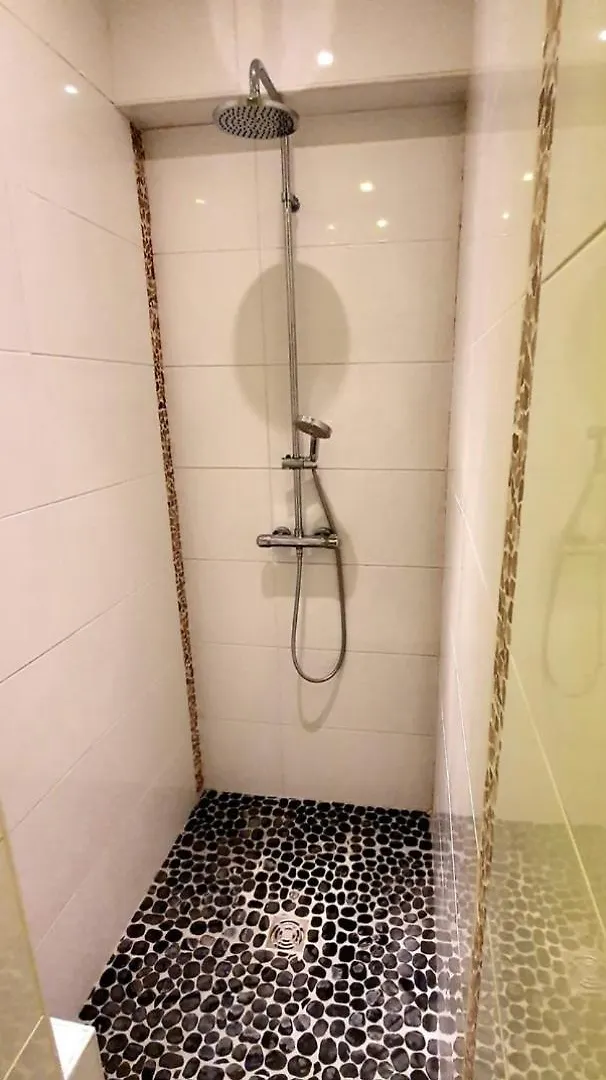 Paris Montmartre, Mairie Du 18E Apartment 0*,